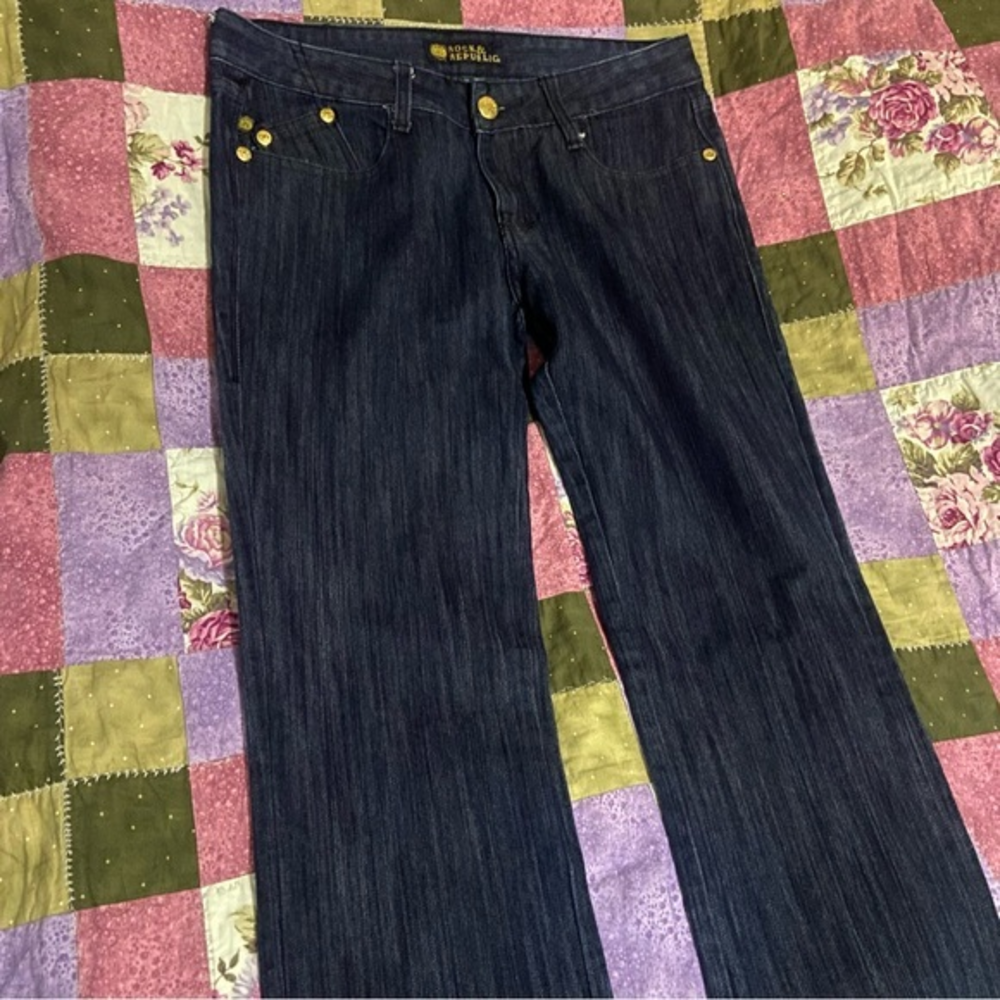Rock & Republic Navy Jeans with Gold Details